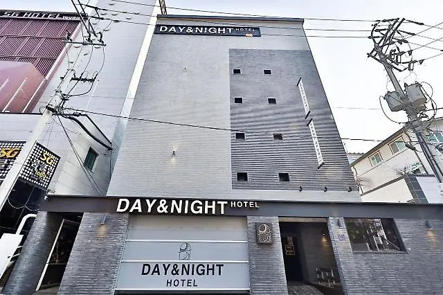 Incheon Seo-Gu Day&Night 모텔